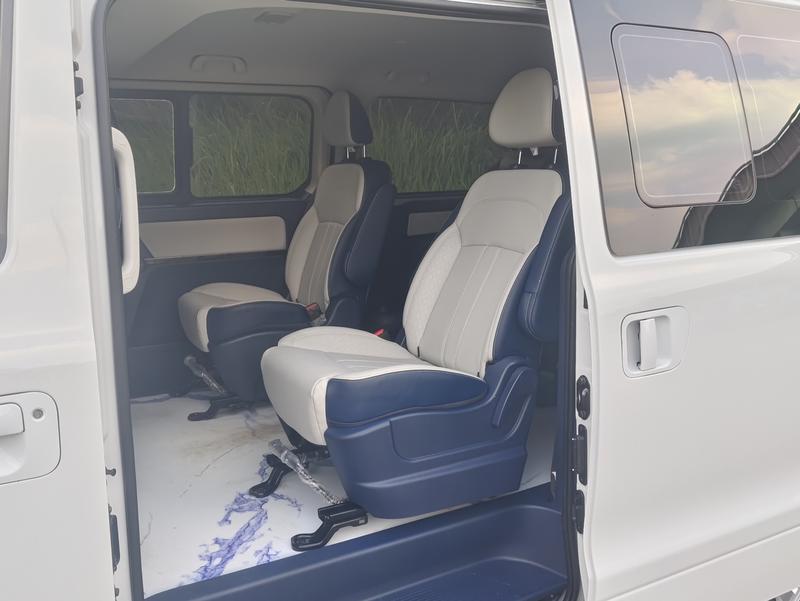 Dongfeng Forthing Lingzhi Plus, 2024 — фото 9 из 12