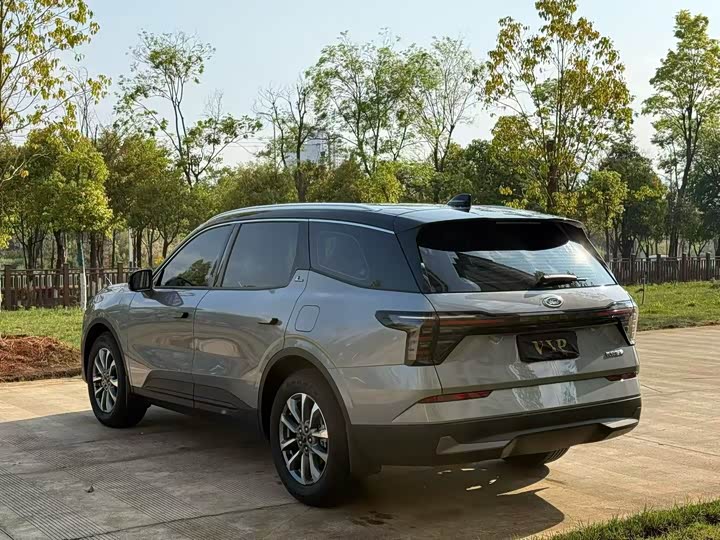 Ford Edge, 2025 — фото 9 из 9