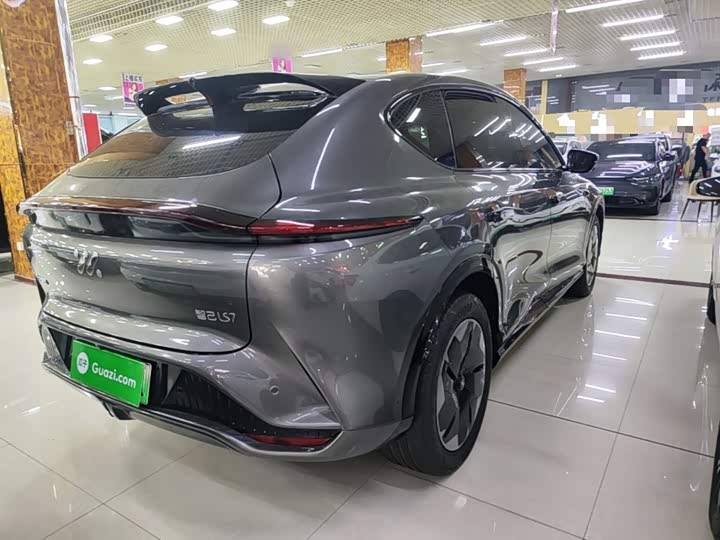IM motors LS7, 2023 — фото 7 из 9