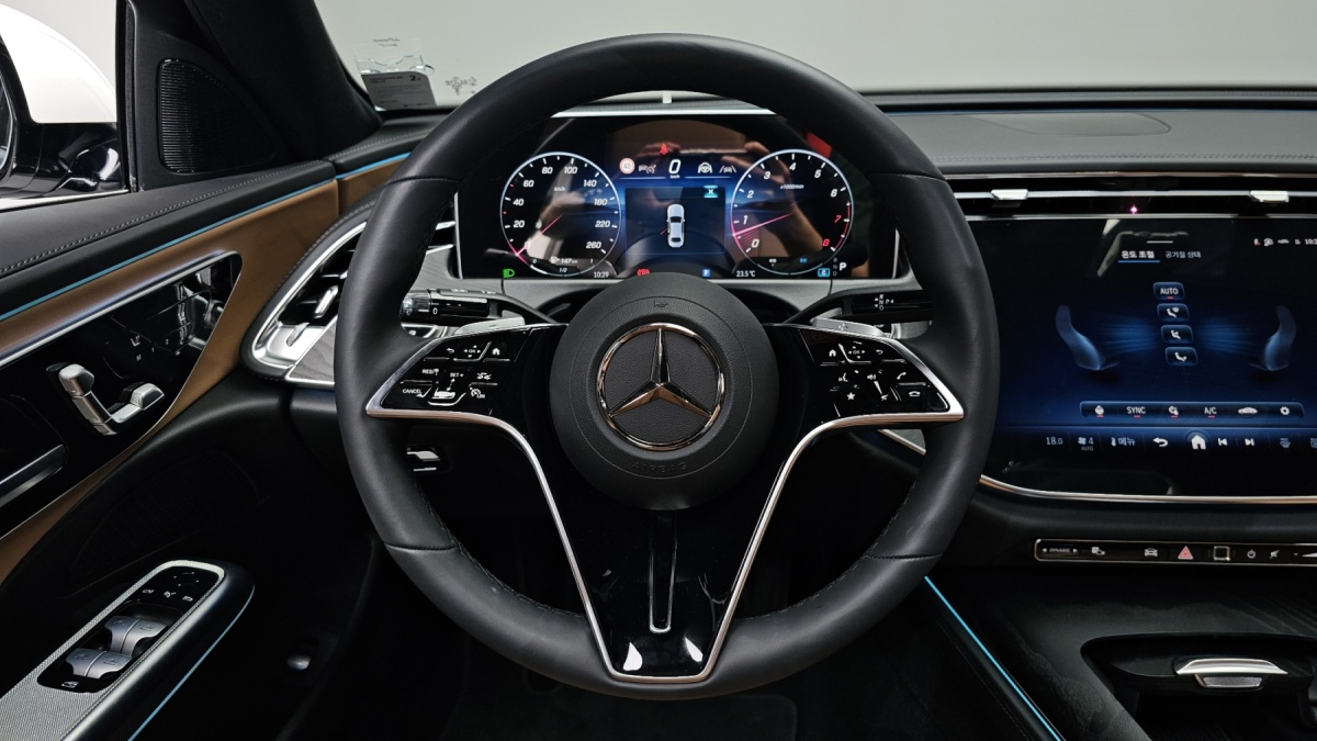 Mercedes-Benz E-Class, 2025 — фото 12 из 12