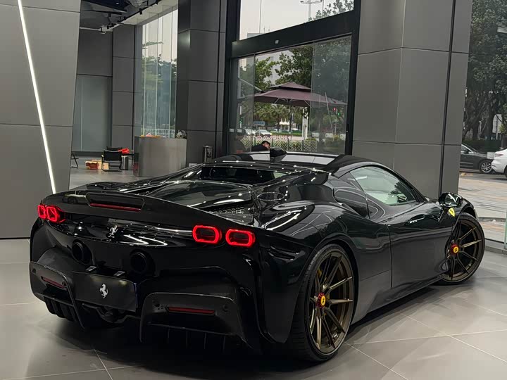 Ferrari SF90, 2023 — фото 3 из 9