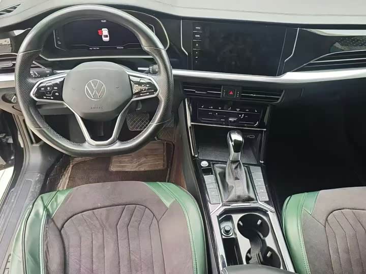 Volkswagen Passat Hybrid, 2022 — фото 4 из 9