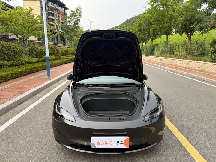 Tesla Model 3, 2023 — фото 7 из 9