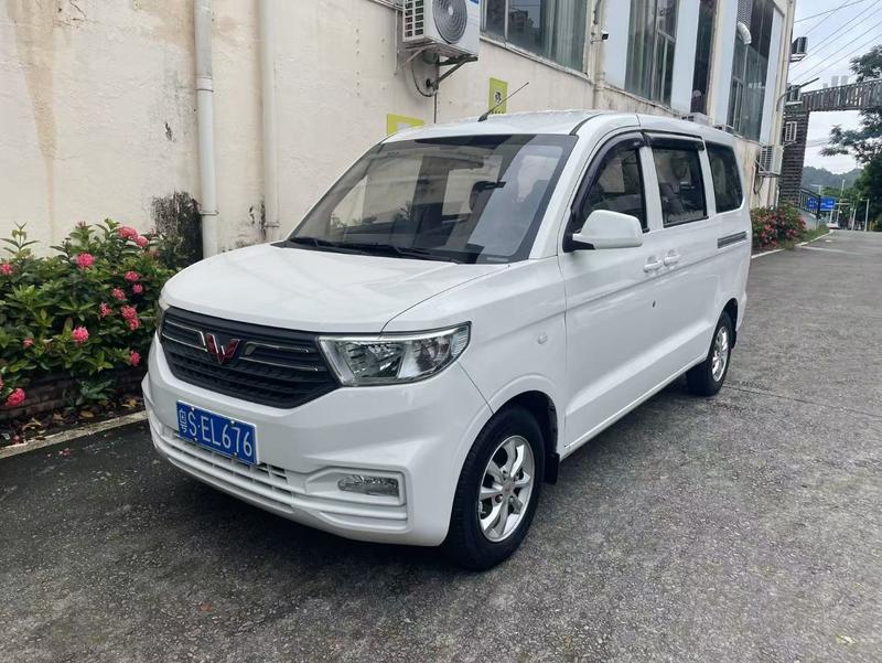 Wuling Hongguang V, 2022 — купить в Санкт-Петербурге под ключ