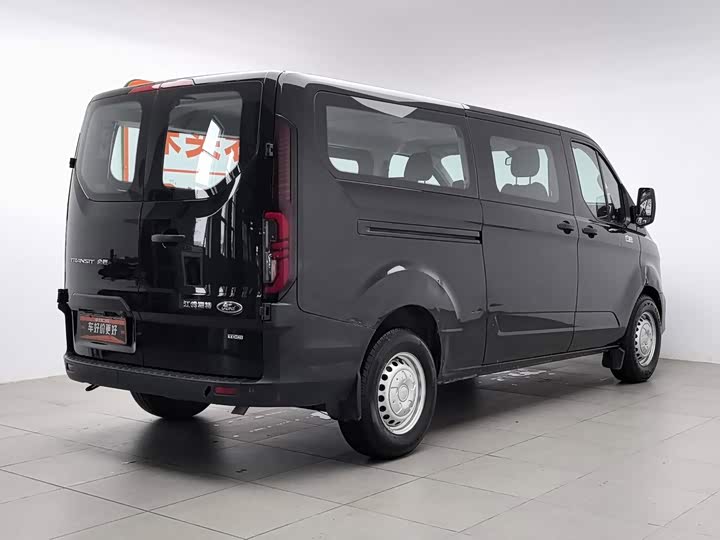 Ford Transit, 2023 — фото 2 из 9