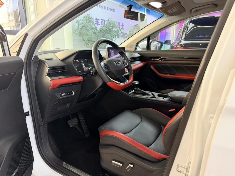 Geely Emgrand GS, 2022 — фото 9 из 11