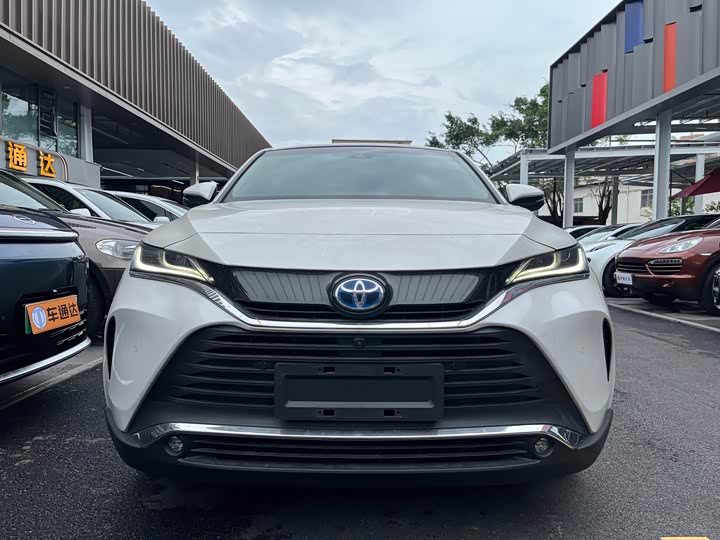 Toyota Harrier, 2022 — купить в Санкт-Петербурге под ключ