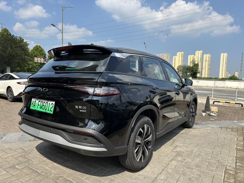 BYD Sea Lion 05 DM-i Hybrid, 2026 — фото 7 из 12