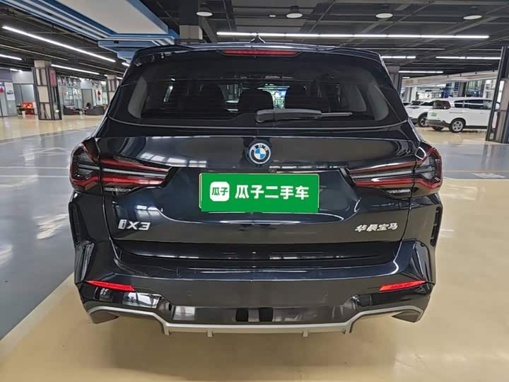 BMW iX3, 2022 — фото 6 из 9