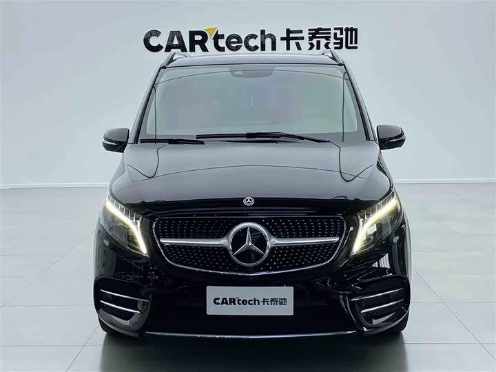 Mercedes-Benz V-Class, 2023 — фото 2 из 9