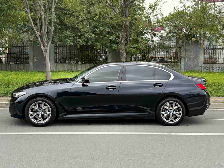BMW i3, 2023 — фото 3 из 9