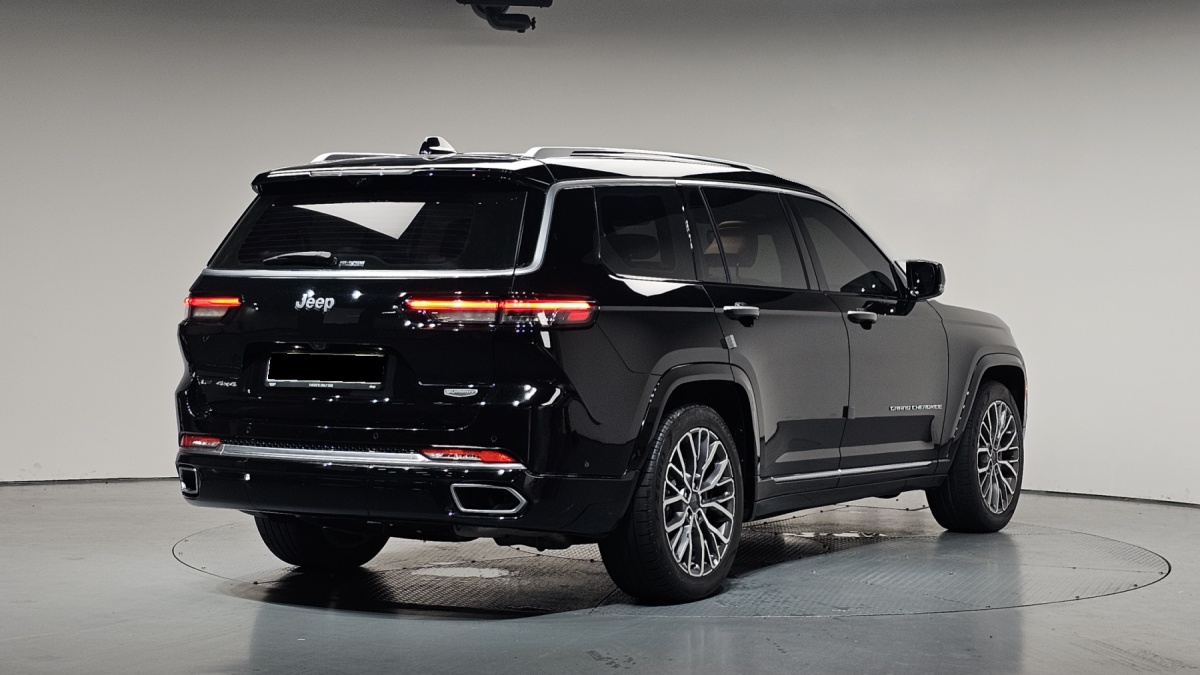 Jeep Cherokee, 2023 — фото 2 из 12