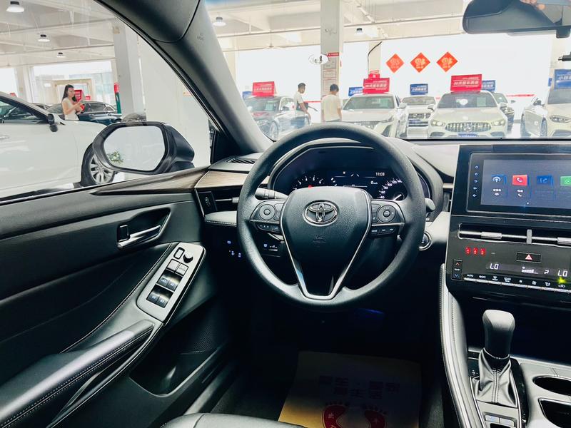 Toyota Avalon, 2022 — фото 9 из 12