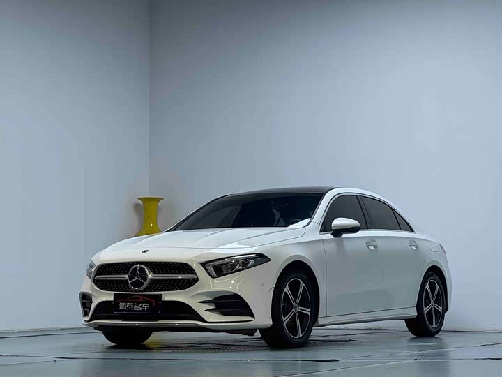 Mercedes-Benz A-Class, 2022 — фото 2 из 9