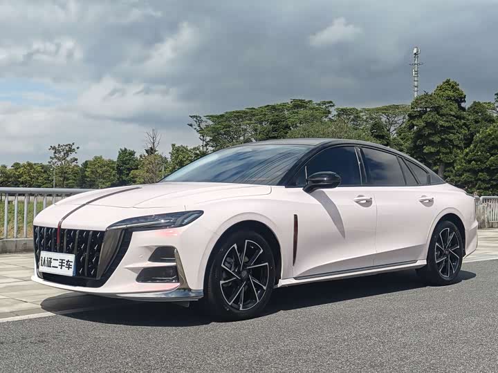 Hongqi H6, 2024 — купить в Саранске под ключ
