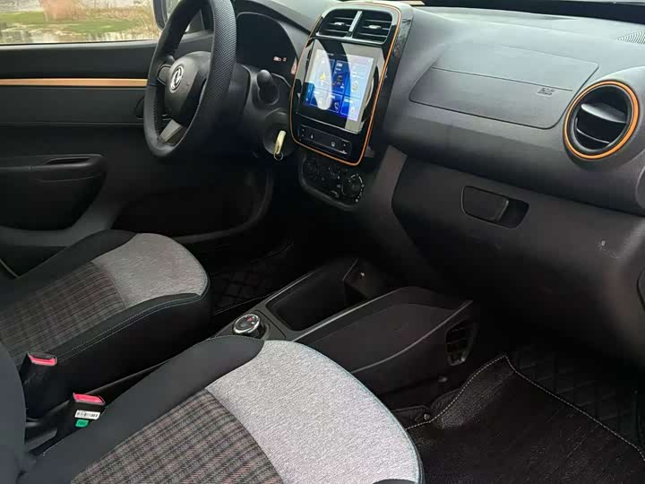 Dongfeng Yipai Nano EX1, 2022 — фото 7 из 9