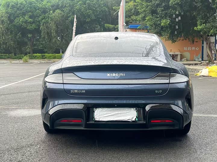 Xiaomi SU7, 2024 — фото 8 из 9