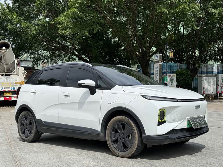 Geely Geometry E Firefly, 2022 — фото 3 из 9