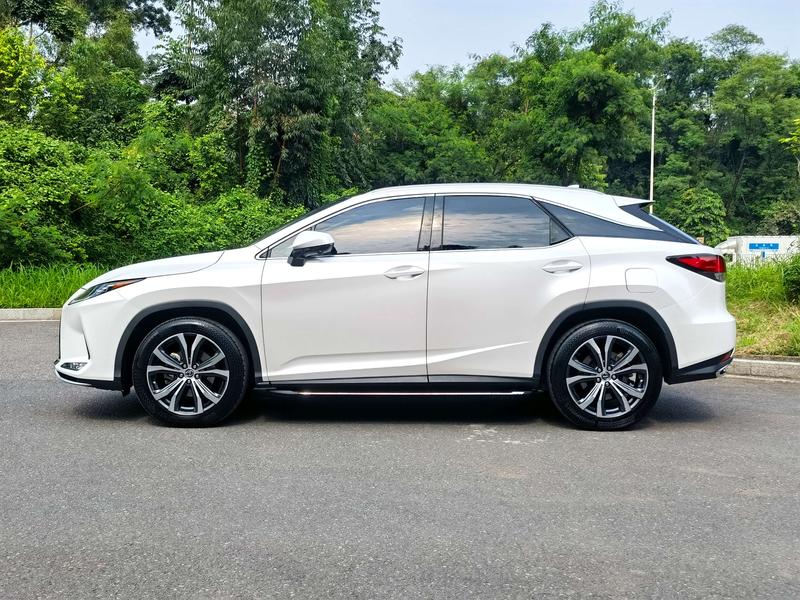 Lexus RX, 2022 — фото 4 из 12