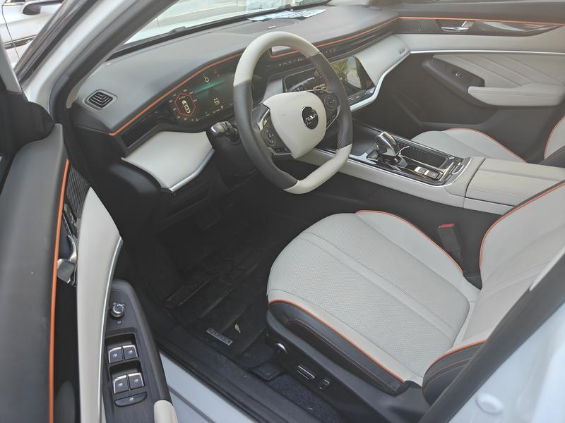 Dongfeng Aeolus Yixuan Max, 2023 — фото 8 из 10