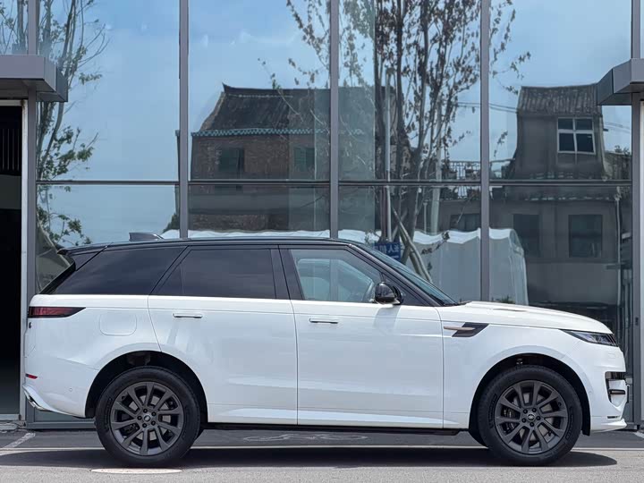 Land Rover Range Rover Sport, 2023 — фото 3 из 9