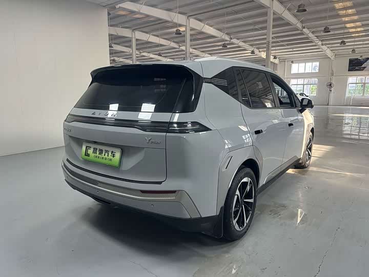 GAC Aion Y, 2022 — фото 4 из 9