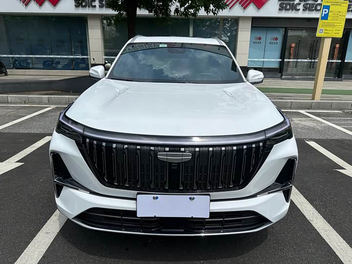 Geely Atlas L, 2025 — фото 2 из 9