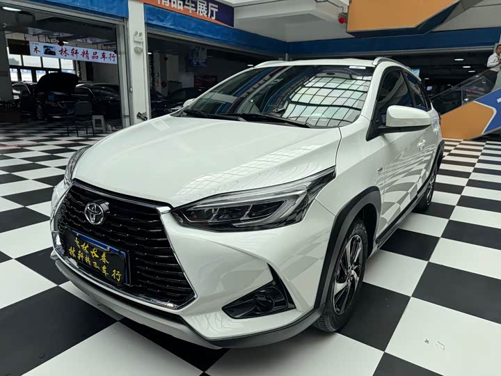 Toyota Yaris L Hatchback, 2022 — купить в Курске под ключ