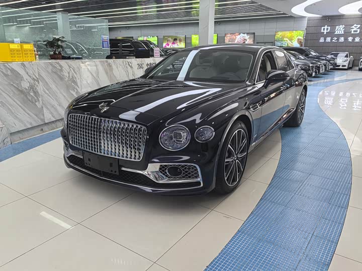 Bentley Flying Spur, 2022 — купить в Тамбове под ключ