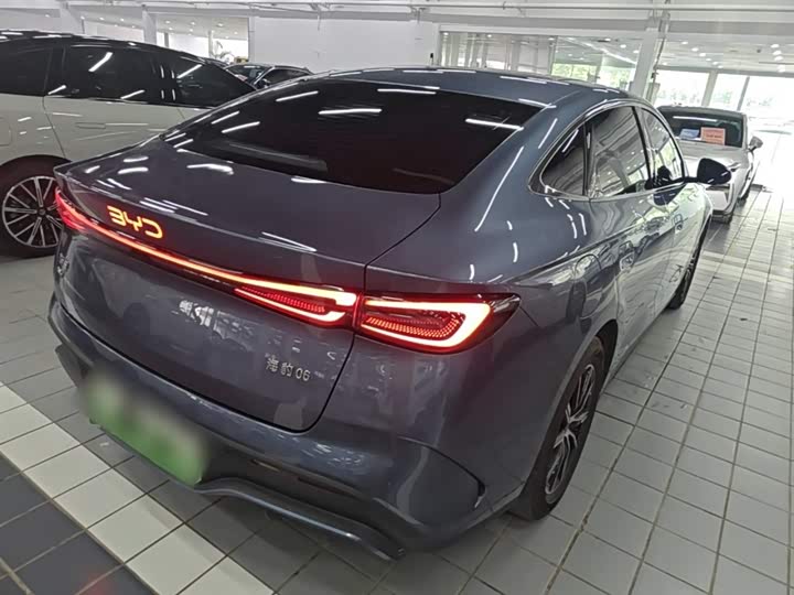 BYD Seal 06 Hybrid/EV, 2024 — фото 7 из 9