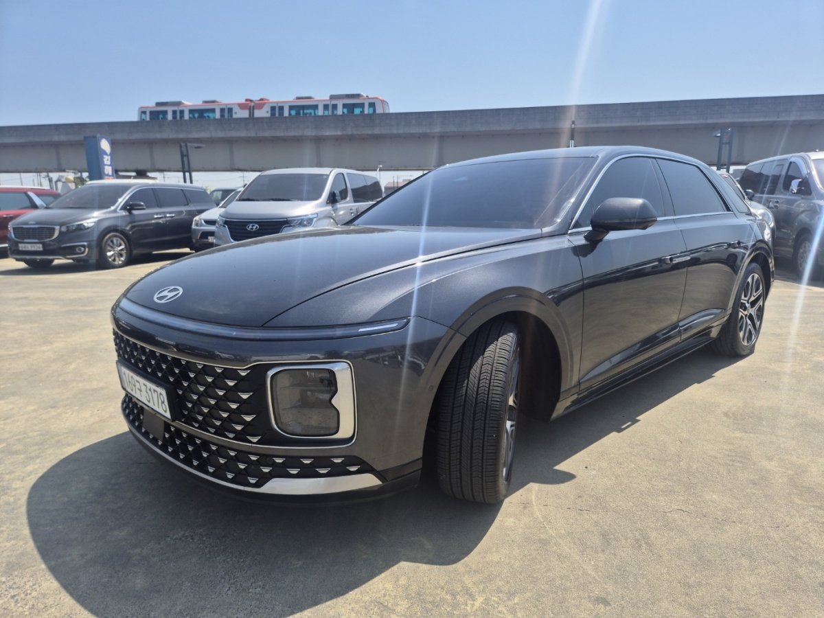 Hyundai Grandeur, 2024 — купить в Санкт-Петербурге под ключ
