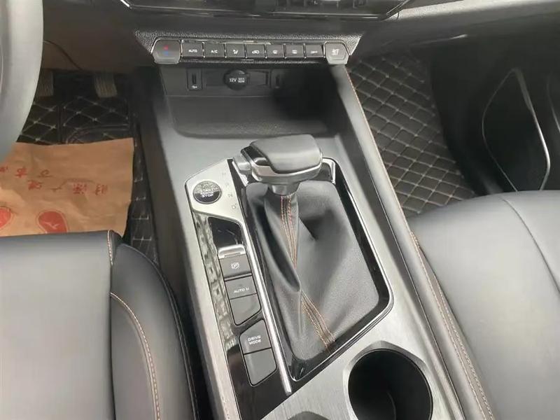 Changan Oshan X7 Plus, 2022 — фото 8 из 12