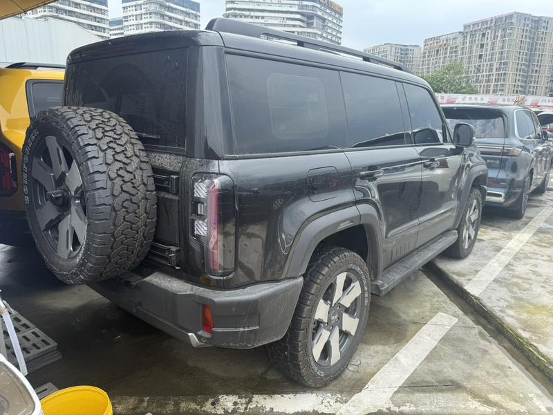 BAIC Beijing BJ40 Hybrid, 2025 — фото 3 из 8