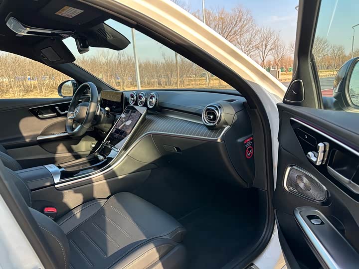Mercedes-Benz C-Class, 2024 — фото 7 из 9