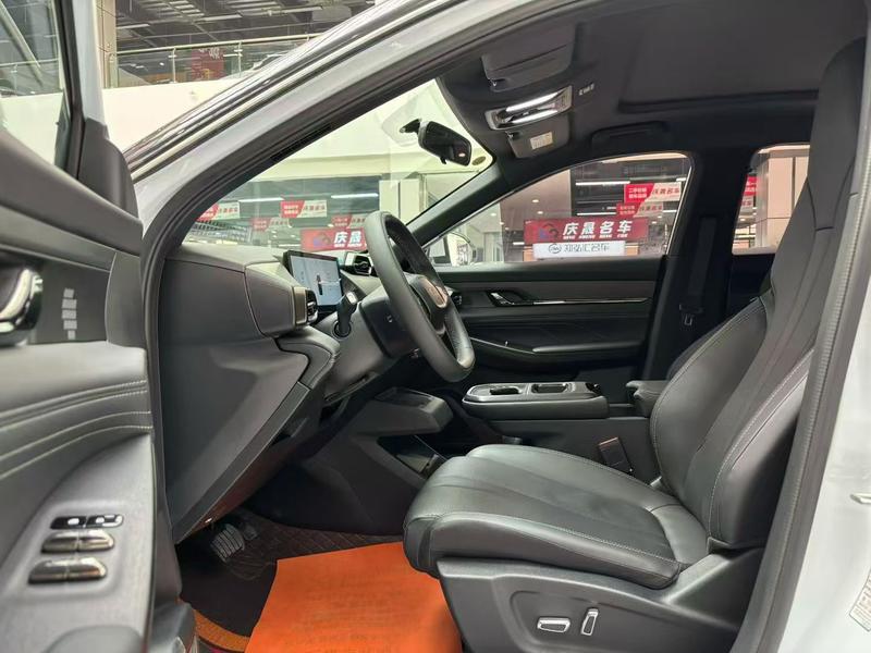 Dongfeng Aeolus L7, 2025 — фото 8 из 10