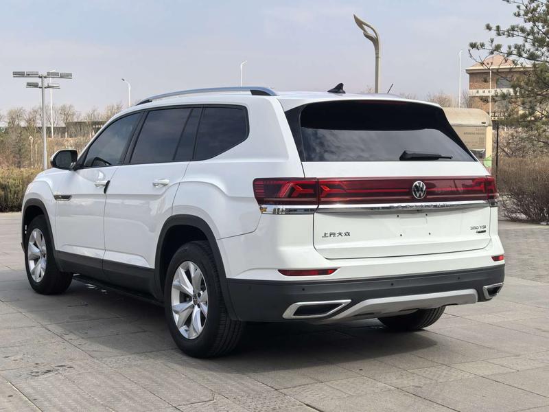 Volkswagen Teramont Pro, 2022 — фото 4 из 10