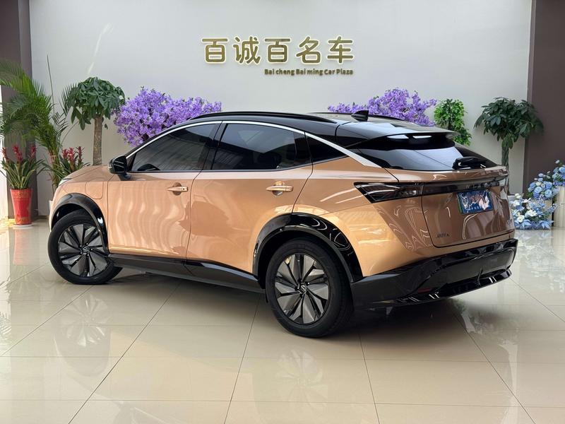 Nissan Ariya EV, 2023 — фото 3 из 8