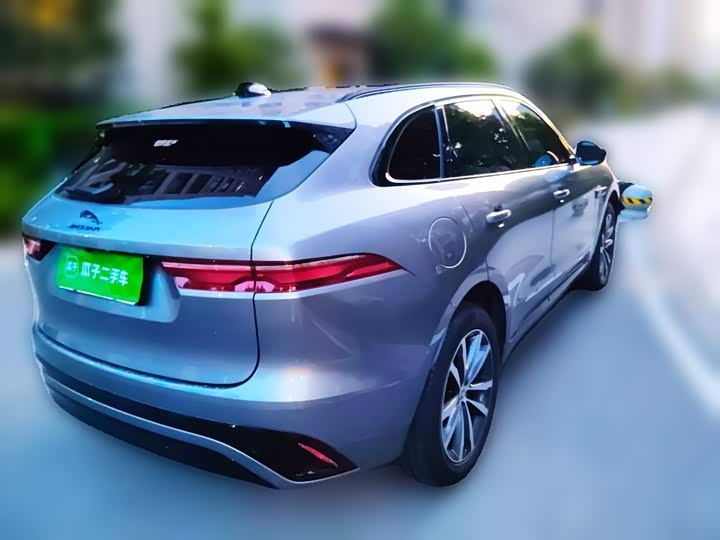 Jaguar F-Pace, 2023 — фото 4 из 9