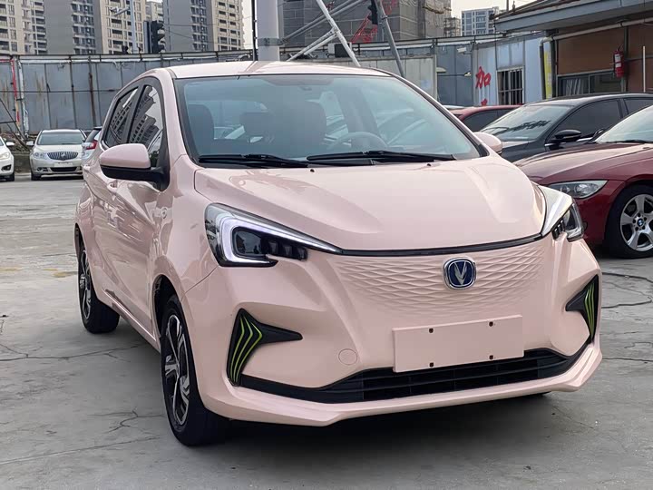 Changan BenBen E-Star, 2022 — фото 3 из 9