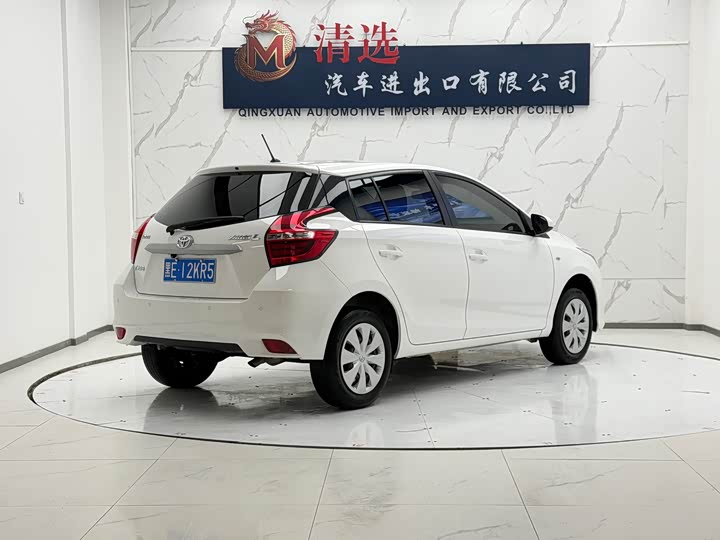 Toyota Yaris L Hatchback, 2022 — фото 6 из 9