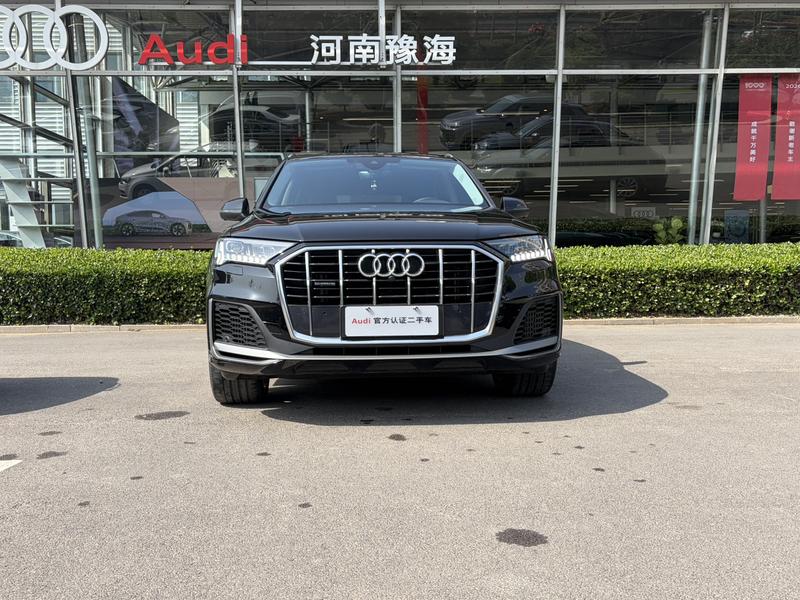 Audi Q7, 2023 — фото 2 из 10