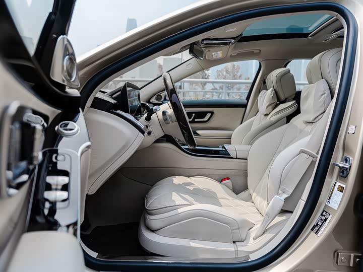 Mercedes-Benz Maybach S-Class, 2022 — фото 7 из 9