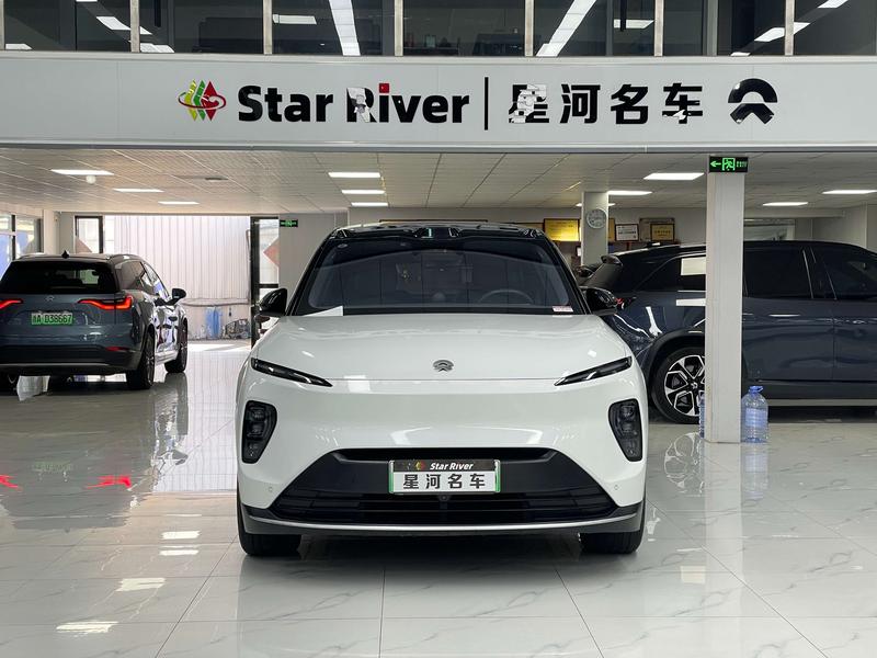 Nio ES8, 2023 — фото 2 из 12
