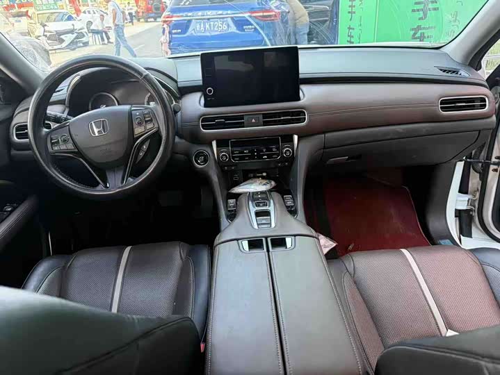 Honda UR-V, 2024 — фото 2 из 3