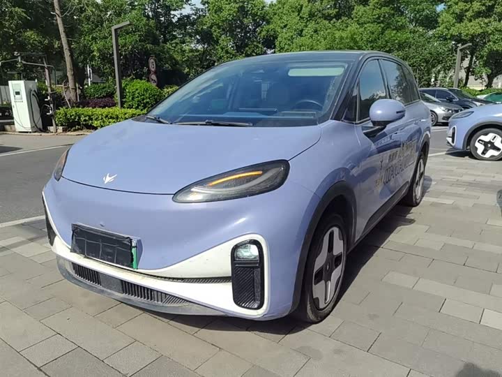 BAIC Arcfox Kaola, 2023 — купить в Казани под ключ