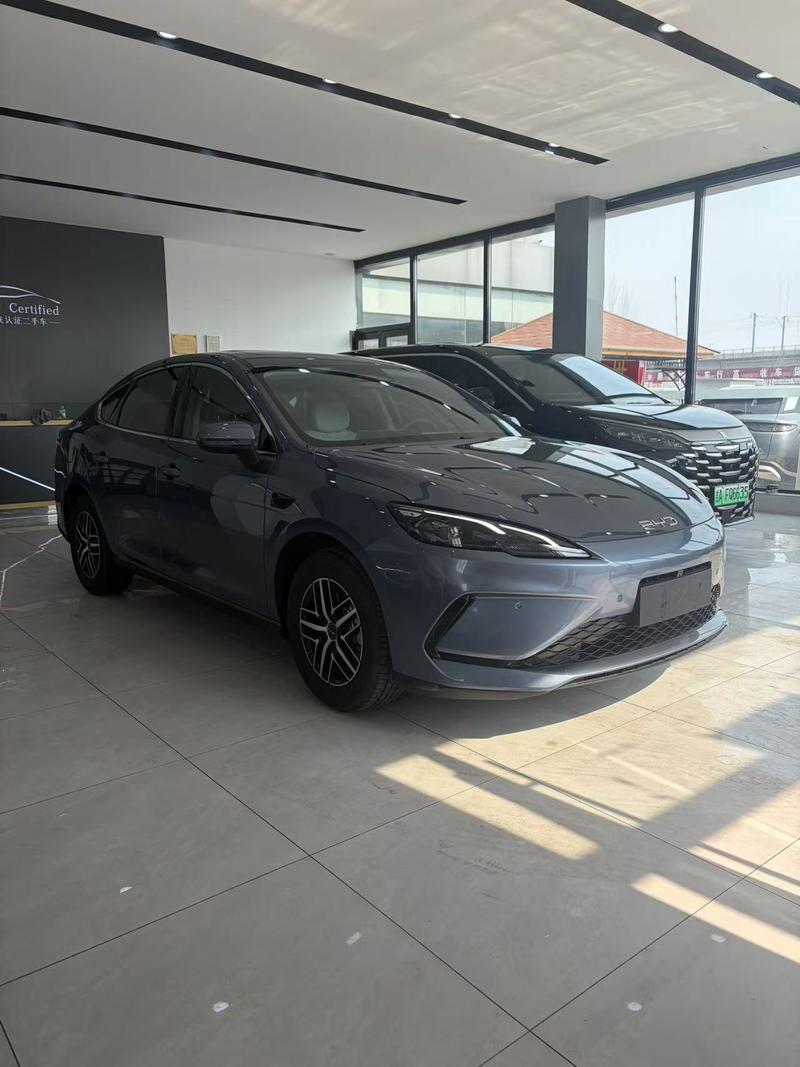 BYD Seal 05 DM-i Hybrid, 2024 — фото 3 из 10