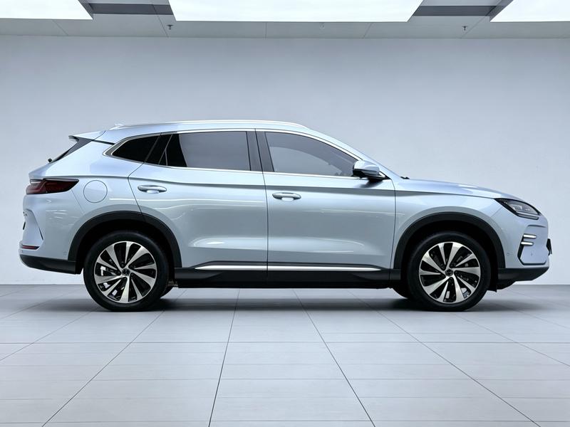 BYD Song Plus Hybrid/EV, 2024 — фото 8 из 12