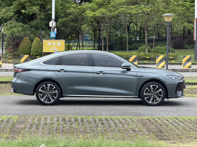 Chery Arrizo 8 Pro, 2024 — фото 8 из 12