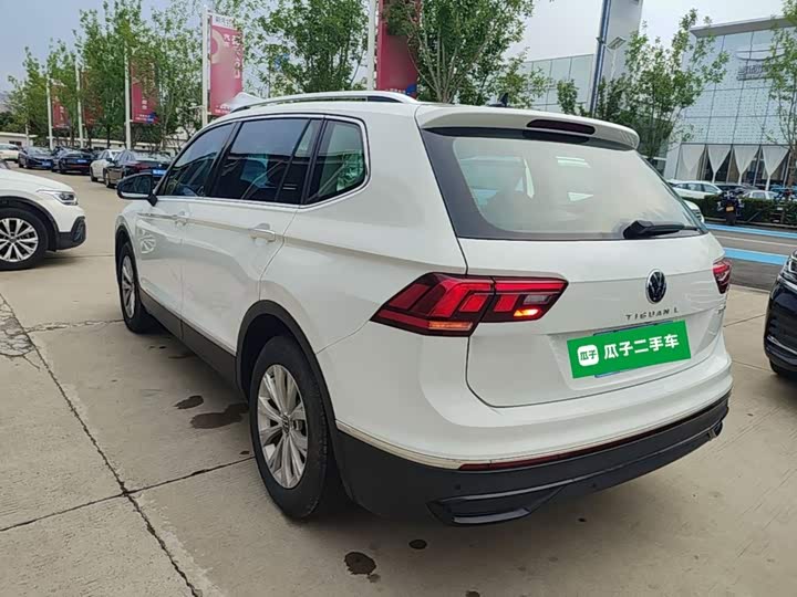 Volkswagen Tiguan L Pro, 2024 — фото 5 из 9
