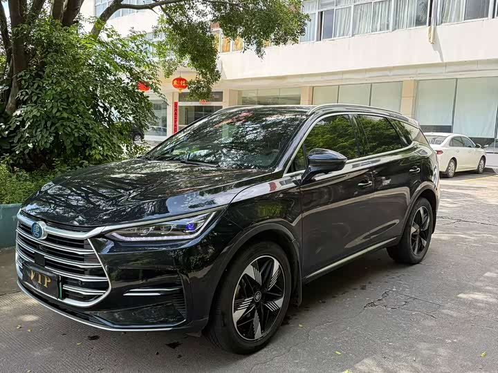 BYD Tang Hybrid/EV, 2023 — купить в Кирове под ключ